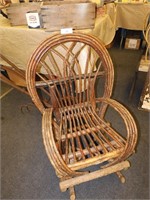 VINTAGE GRAPEVINE CHILDS ROCKER