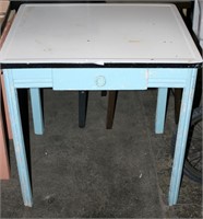 VTG. ENAMEL TOP FARM STYLE WORK TABLE W/DRAWER