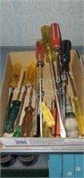 18 assorted flat-head screwdrivers