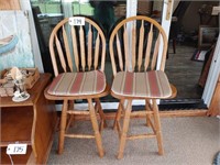 2 oak, swivel bar stools with pads