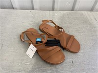 Womens Sandals Size 8