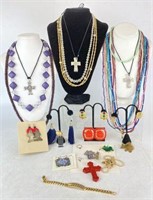 Selection of Costume Jewelry - Ven Done, Anson,