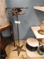 COOL WROUGHT IRON DRINK HOLDER STAND