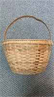 Large split oak basket - egg or apple gathering