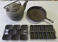 Assorted Cast Iron Items