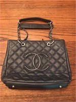 Ladies handbag, marked Chanel