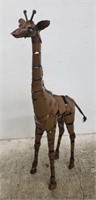 Metal folk art giraffe