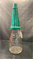 EMBOSSED CASTROL 1 IMP PINT OIL BOTTLE AND GREEN