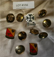 SMALL BAG OF U.S. & FOREIGN MILITARY PINS