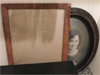 Oval picture frame w/ curved glass & woman's