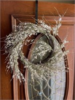20 inch decorative flower wreath
