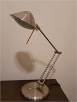 Tensor Halogen Desk Lamp