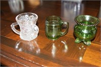Lot of three small glass vases