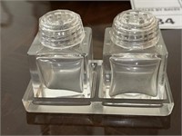 Art deco glass S and P shakers in Tray