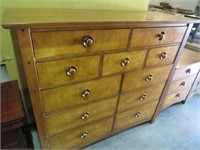 HOOKER 11 DRAWER SOLID WOOD CHEST