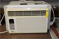 LG 8000 BTU Air Conditioner