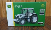 John Deere 1/32 Scale 6195R Tractor Replica