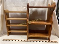 2 Wooden shelves