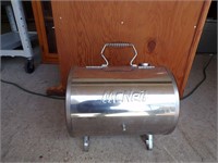 STAINLESS ROASTER 13 X 10 X 13