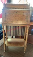 VINTAGE WRITING DESK W/MARBLE PIECE ON TOP-NO KEY