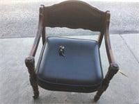 Vintage rolling chair