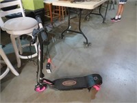 PINK RAZOR ELECTRIC SCOOTER W/BATTERY CHARGER