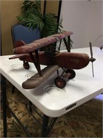 Biplane model