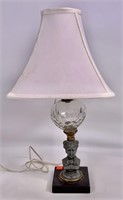 Figural and metal lamp, ladies bust, 4.5" x 4.5"