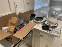 LOT OF KITCHEN CORNING WARE AND MISC