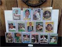 (15) Mixed Older Baseball Trading Cards