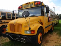 2004 International CE School Bus