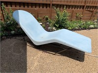 AWESOME MID CENTURY FIBRELLA LOUNGE CHAIR