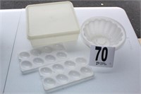 (4) pcs Tupperware (U232)