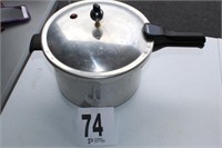 Mirro Pressure Cooker (U232)