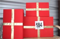 (3) New Red & Gold Gift Boxes (U235)
