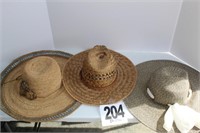 (3) Straw Sun Hats (U235)