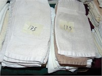 (2) stacks wash cloths