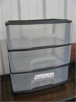 PLASTIC STORAGE CONTAINER