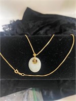 Vintage White Jade Pendant And Chain 14k