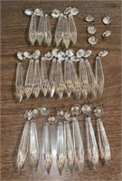 Vintage Lot of 25 Crystal Glass Chandelier Prisms
