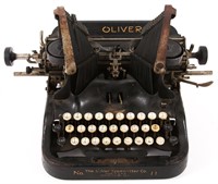 OLIVER TYPEWRITER No. 11