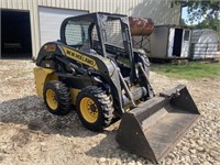 NEW HOLLAND L218 SKIDSTEER