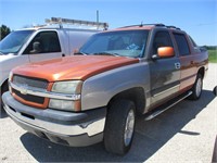 2005 Chevrolet Avalanche 1500 LS