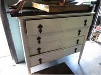 4-DR WHITE PAINTED DRESSER  21X43X40