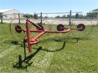 3 PTH Vicon 4 Wheel Windrow Turner