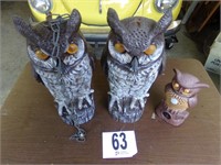 (3) Owls