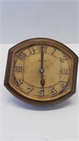 SMALL ANTIQUE BRASS 8-DAY CLOCK