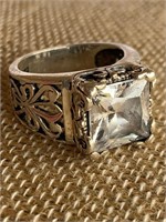 Sterling Silver Ring w/ White Stones Sz 7