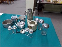tea pots, salt & pepper , kitchen ware