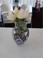 Decorative vase with flowers
